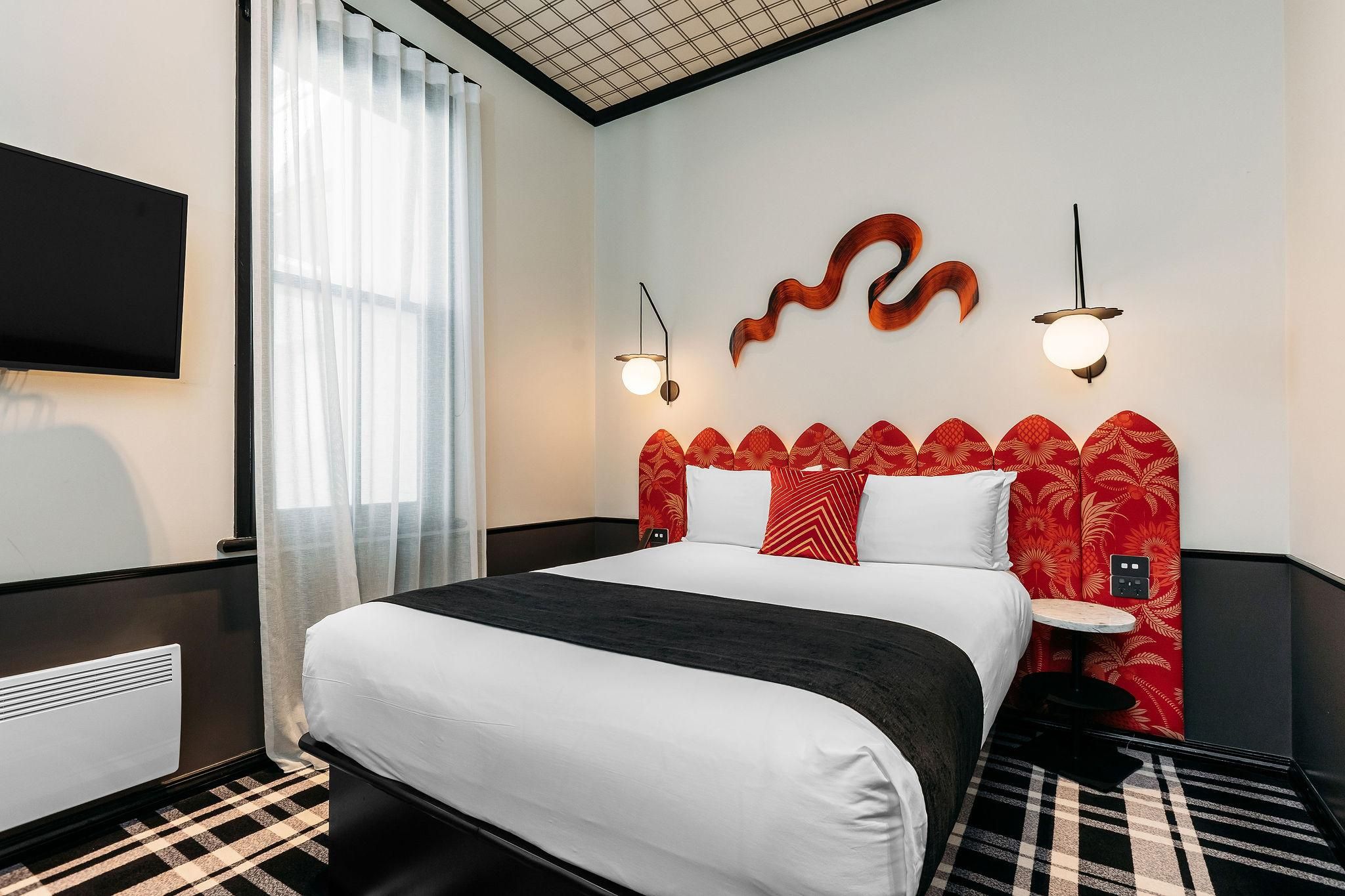 Queen Room
