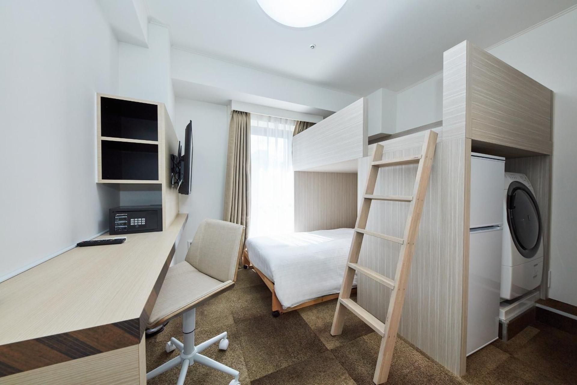 Compact Single Room