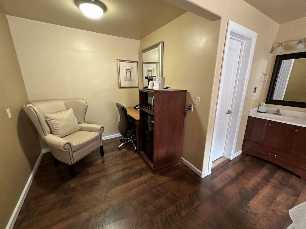 Abram Inn & Suites Room, 1 King Bed 10