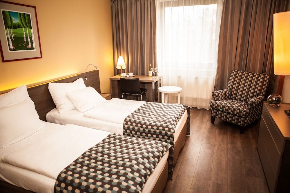 Hotel Expo Standard Twin Room 2