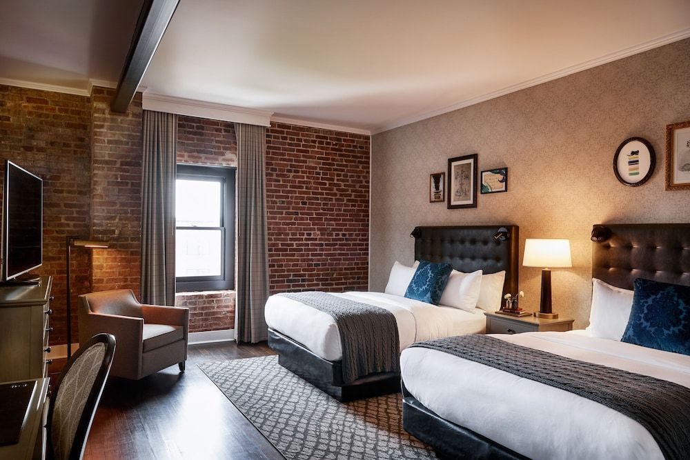 Deluxe Room, 2 Queen Beds, Non Smoking