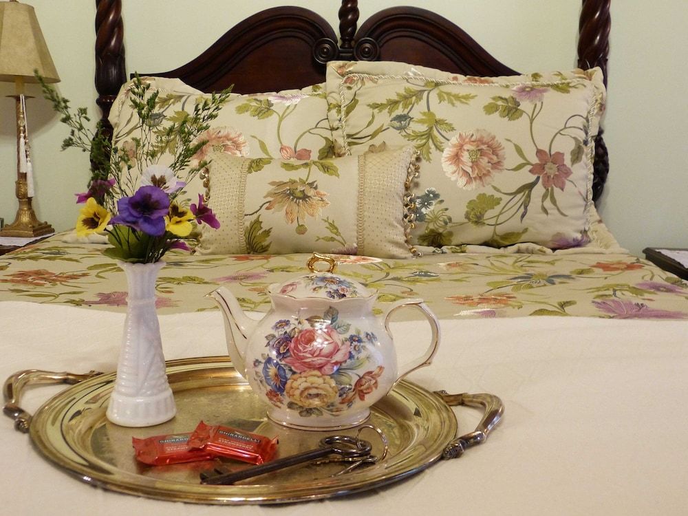 The Iris Junior Luxury Suite