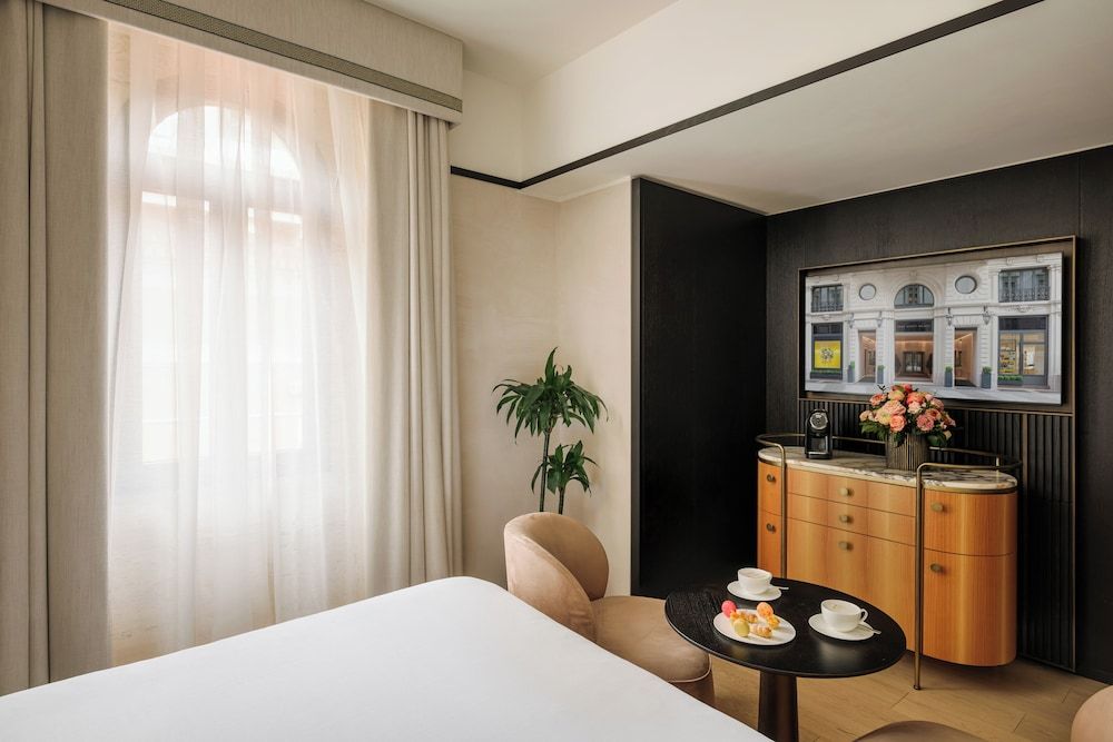 Park Hyatt Milano Room (Park King)
