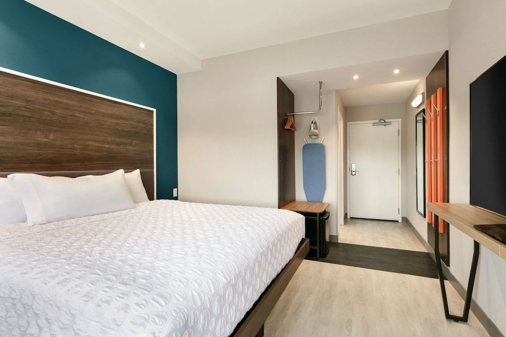Room, 1 King Bed