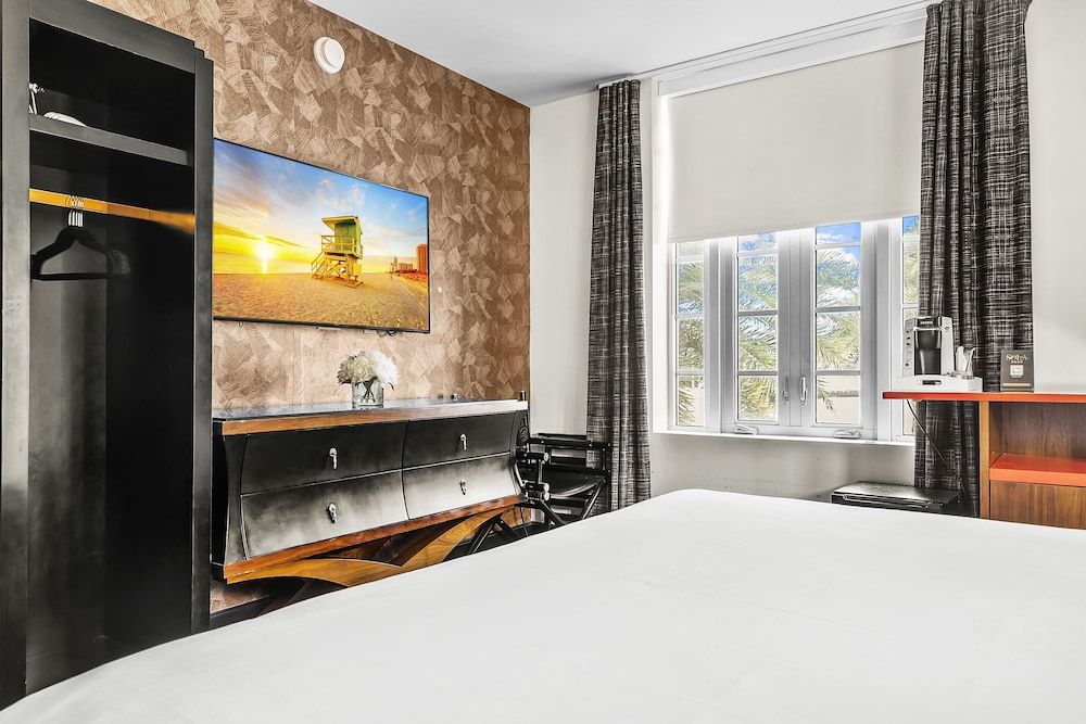 The Fairwind Hotel Superior Room, 1 King Bed