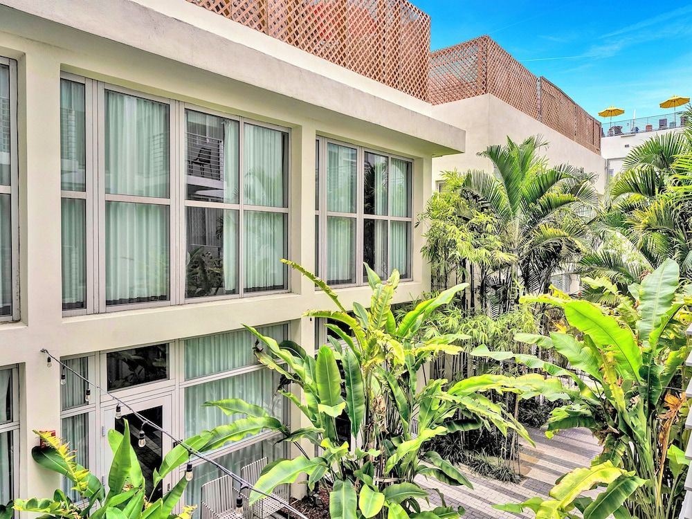 undefined The Fairwind Hotel 2