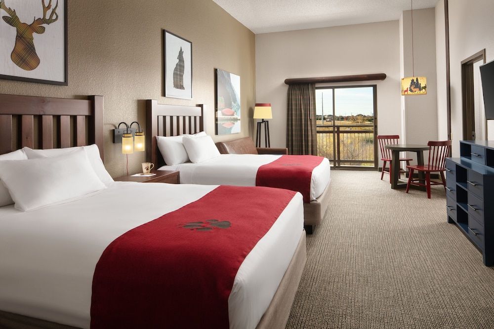 Family Suite - Water Park Included