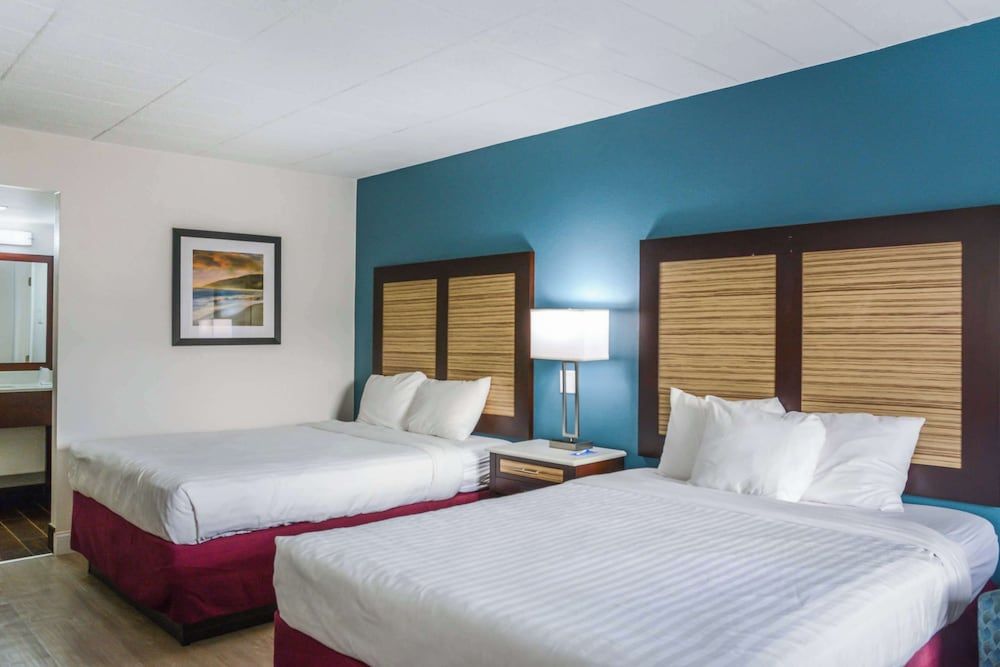 Standard Room, 2 Queen Beds, Non Smoking