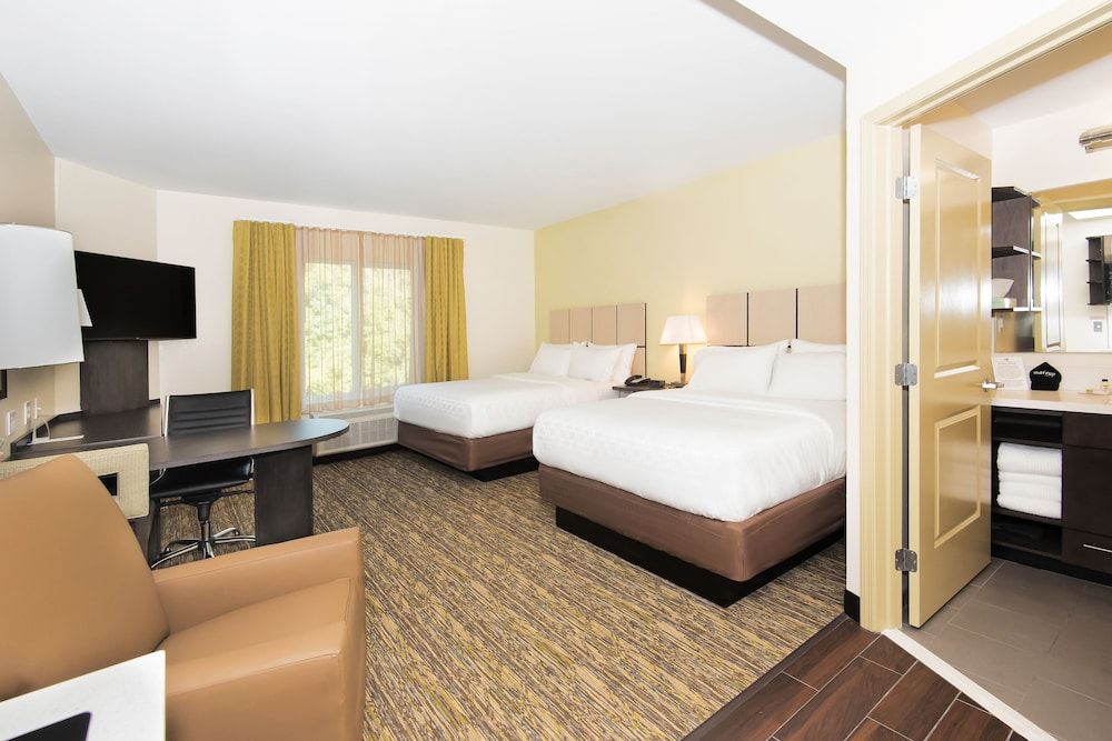 Studio Suite, 2 Queen Beds, Accessible (Mobility, Accessible Tub)