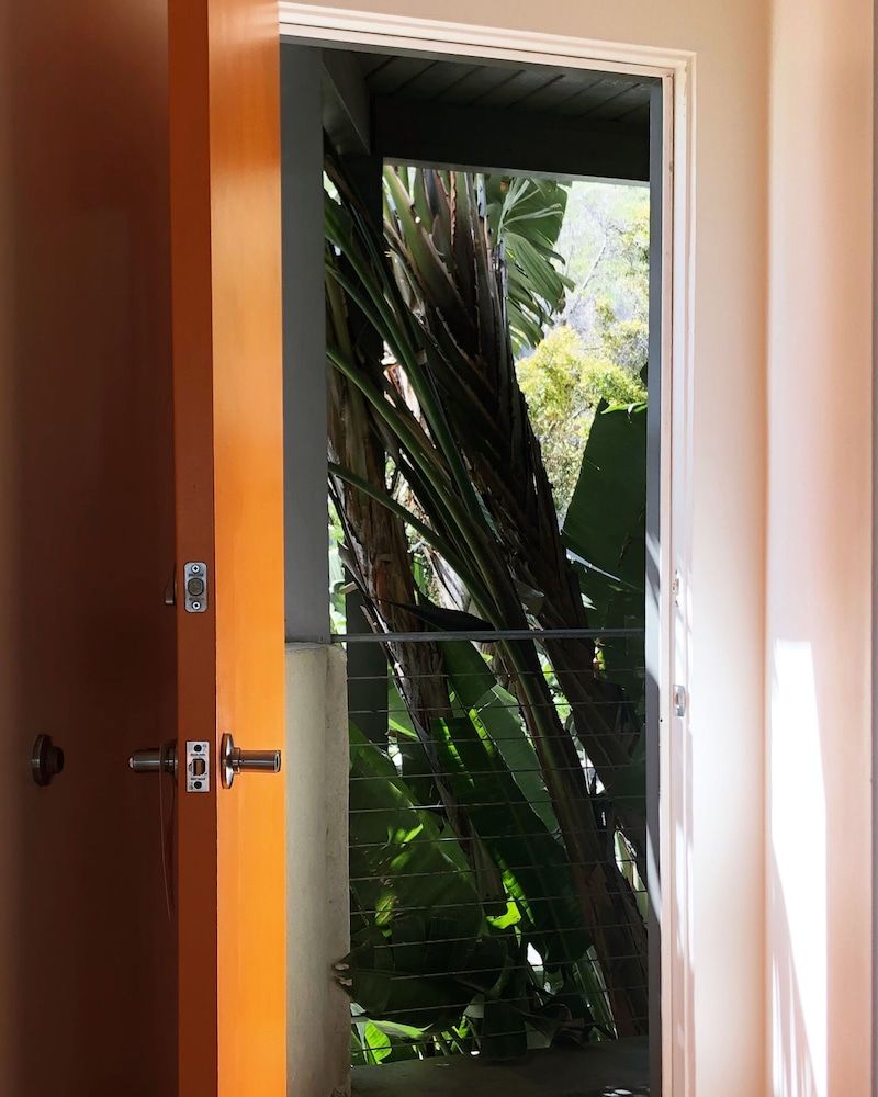 The M Malibu Deluxe Surfer's Spot 5