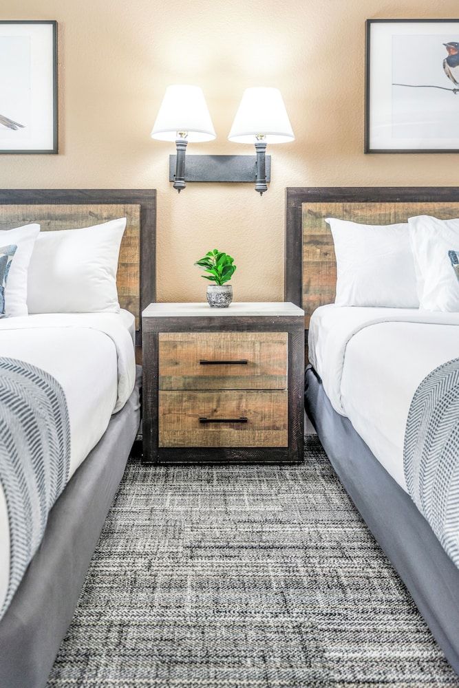 Deluxe Room, 2 Queen Beds