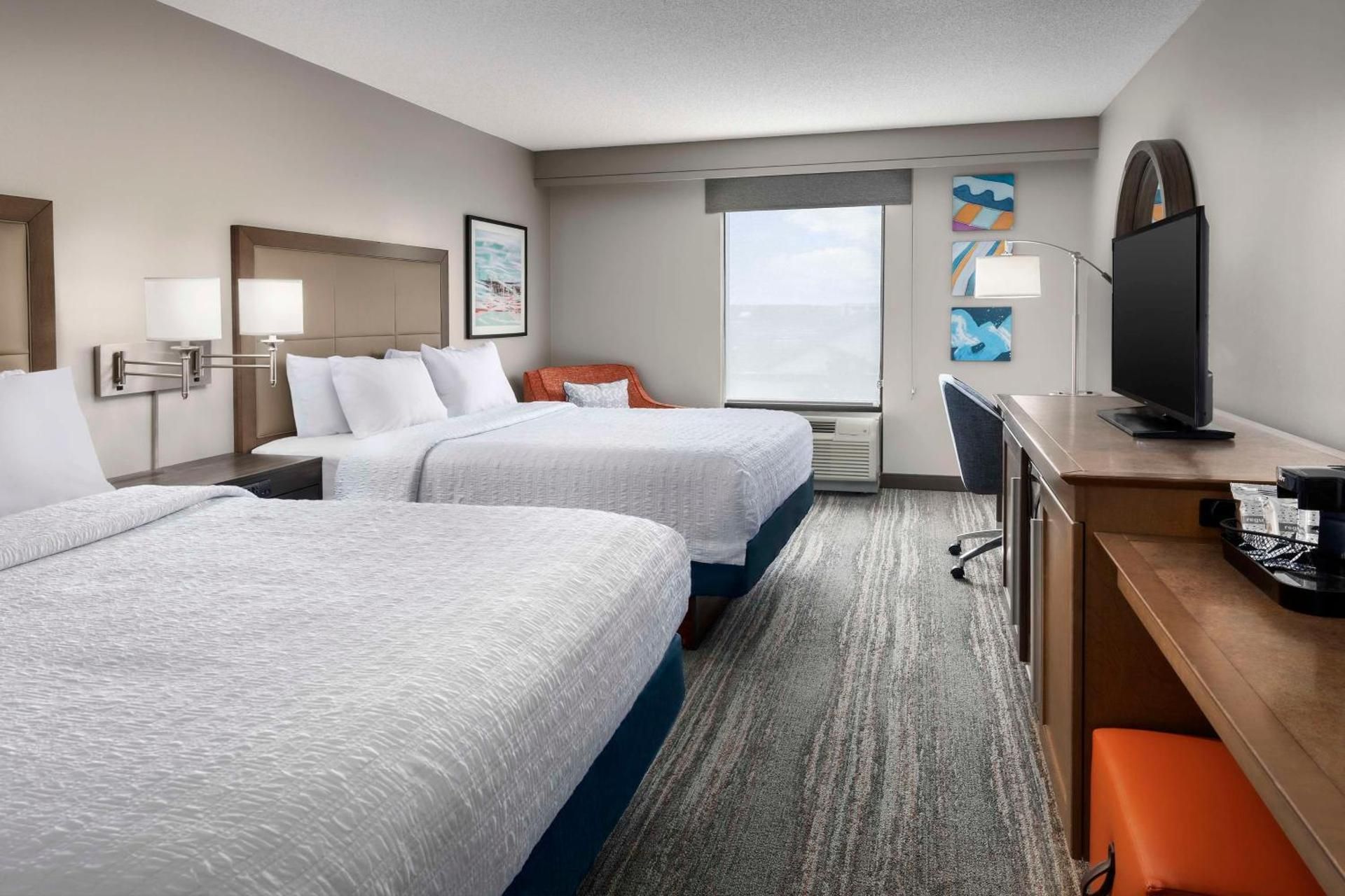 2 QUEEN BED HEARING ACCESSIBLE