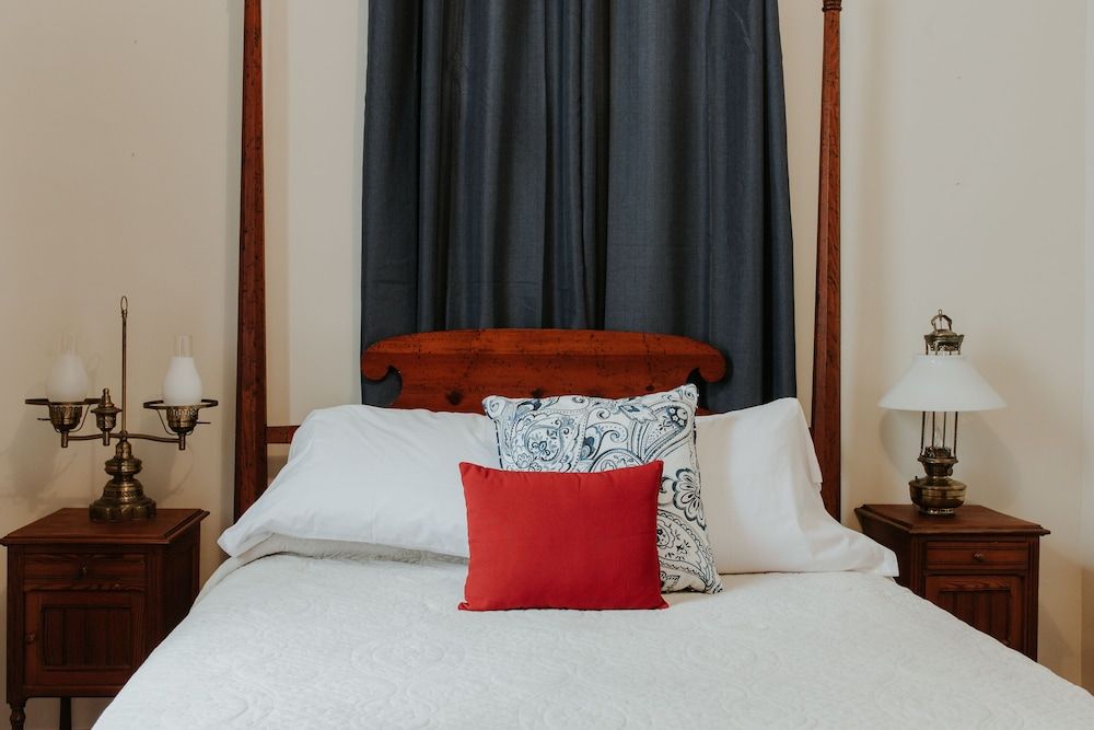 Napoleon Suite