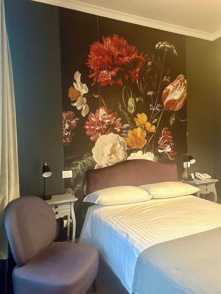 undefined Fenix Hotel 3