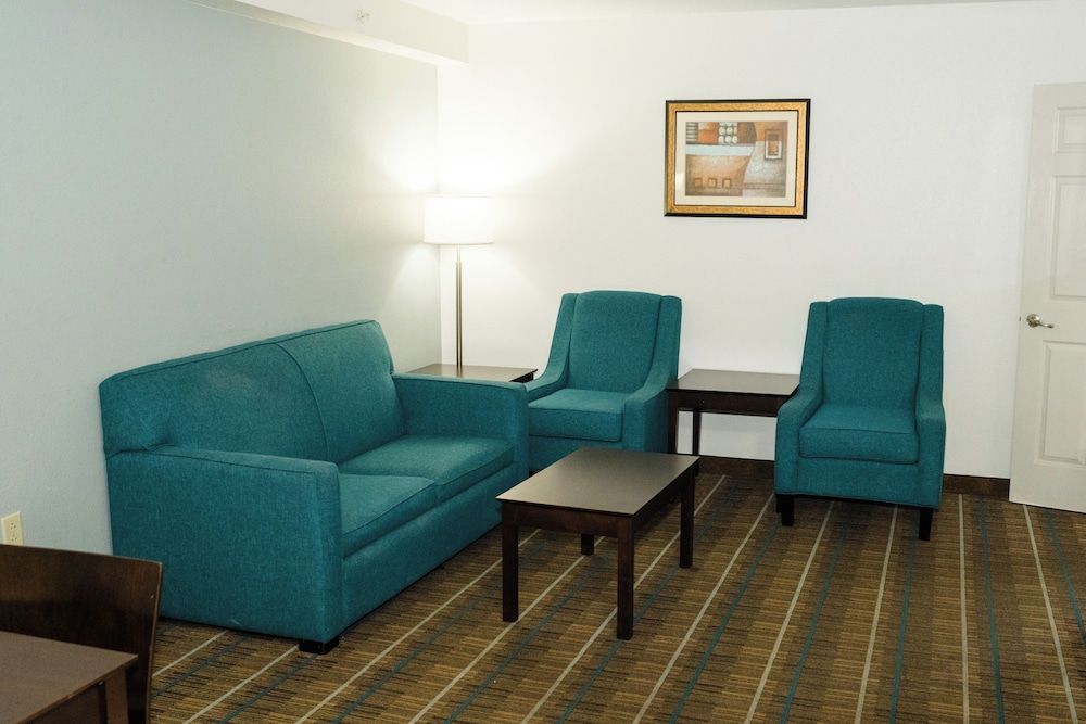 Suite, Multiple Beds, Non Smoking