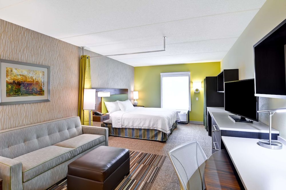 Studio Suite, 1 King Bed, Non Smoking