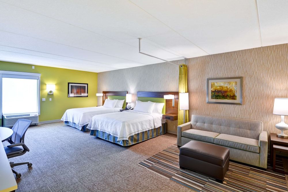 Studio, 2 Queen Beds, Accessible, Bathtub