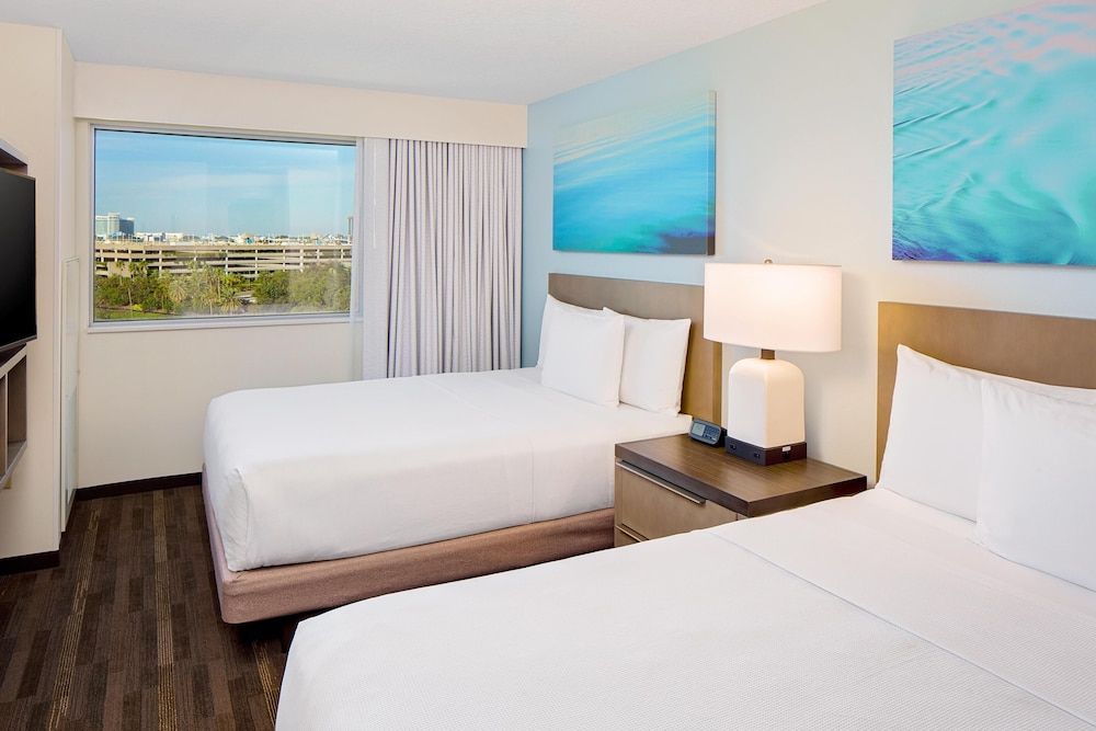 Hyatt House across from Universal Orlando Resort Studio Suite, Kitchen (2 Queen Beds with Sofa Bed)