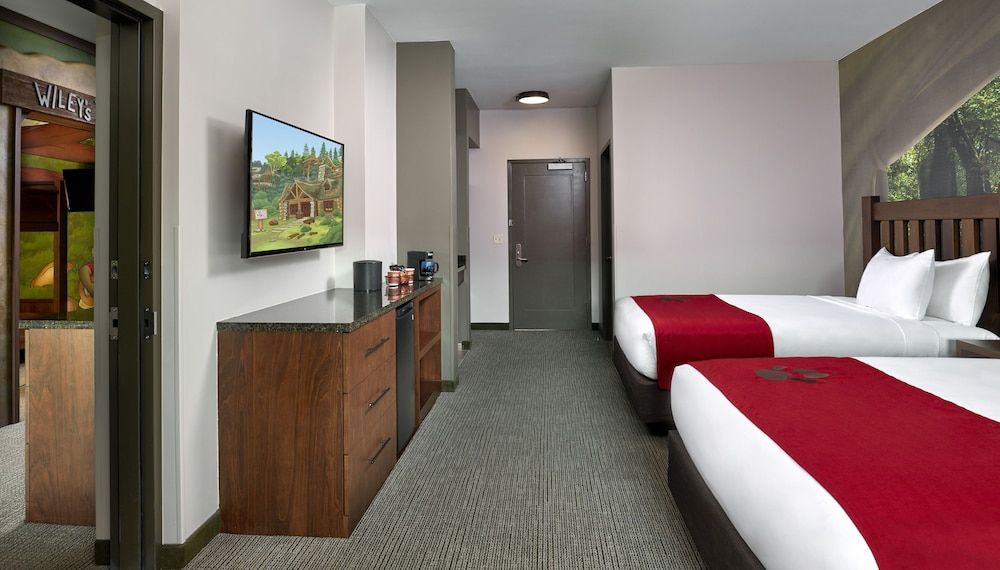 Great Wolf Lodge Atlanta / LaGrange, GA Wolf Den Suite - Water Park Included 9