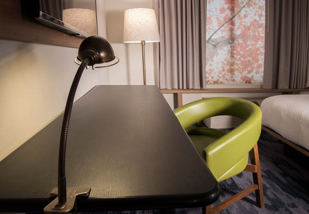 Fairfield Inn & Suites by Marriott Duluth Waterfront Room, 2 Queen Beds (Hearing Accessible) 5