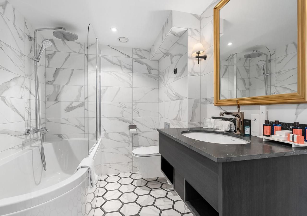 Junior Suite (2 Adults)