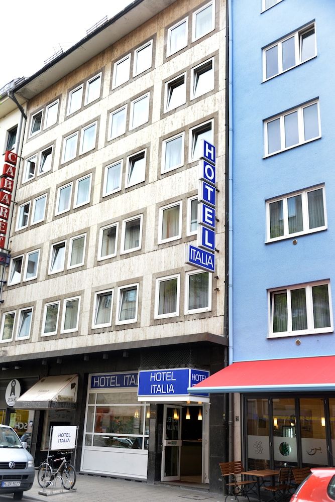 undefined Hotel Italia 2