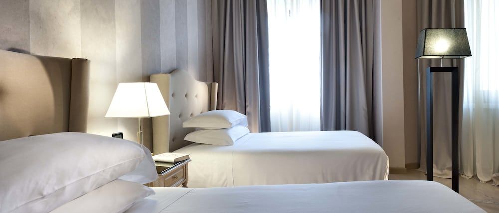 undefined c-hotels Ambasciatori 4