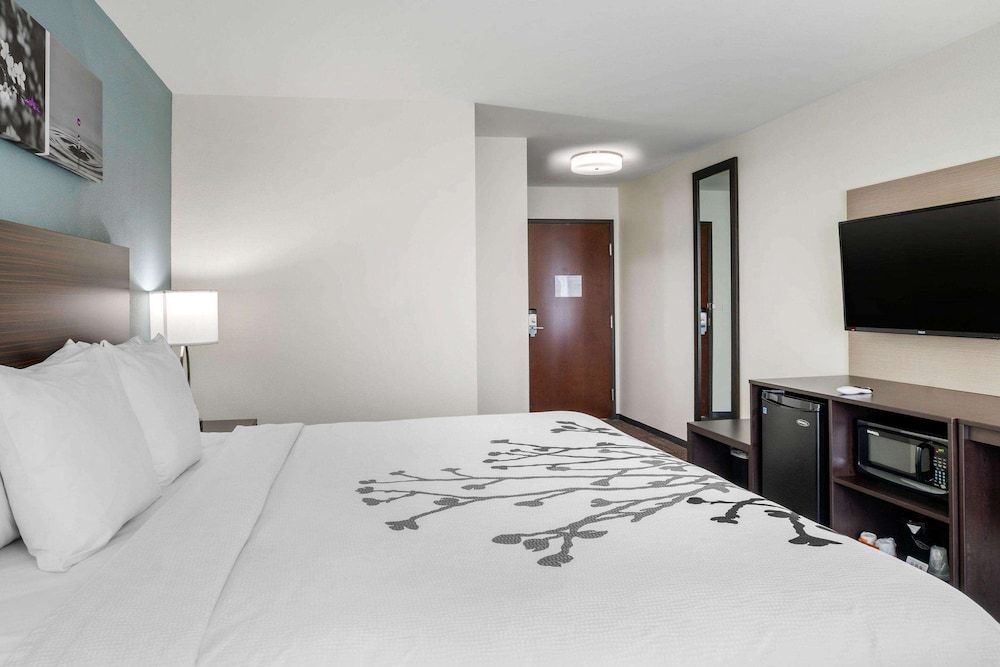 undefined Sleep Inn & Suites near Westchase 10