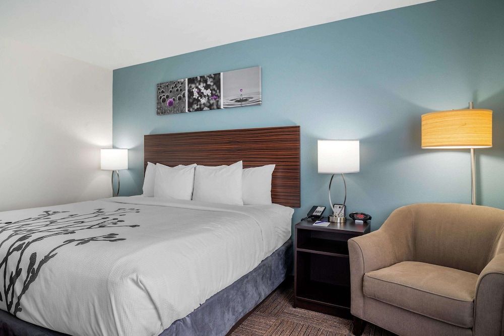 undefined Sleep Inn & Suites near Westchase 4