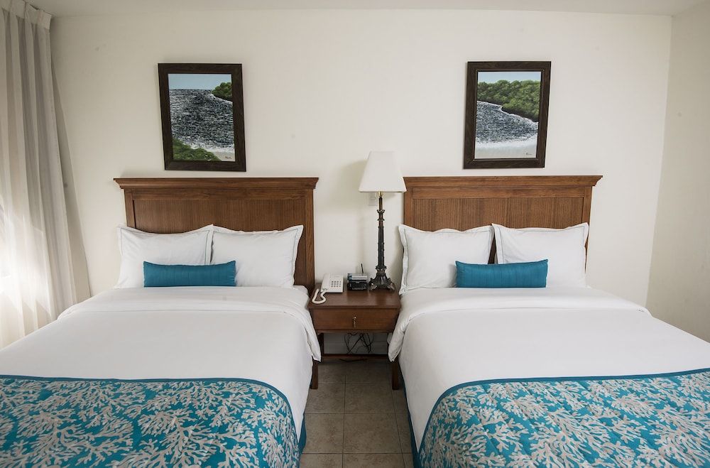 Hotel Punta Leona Standard Room, 2 Double Beds (Selvamar) 2