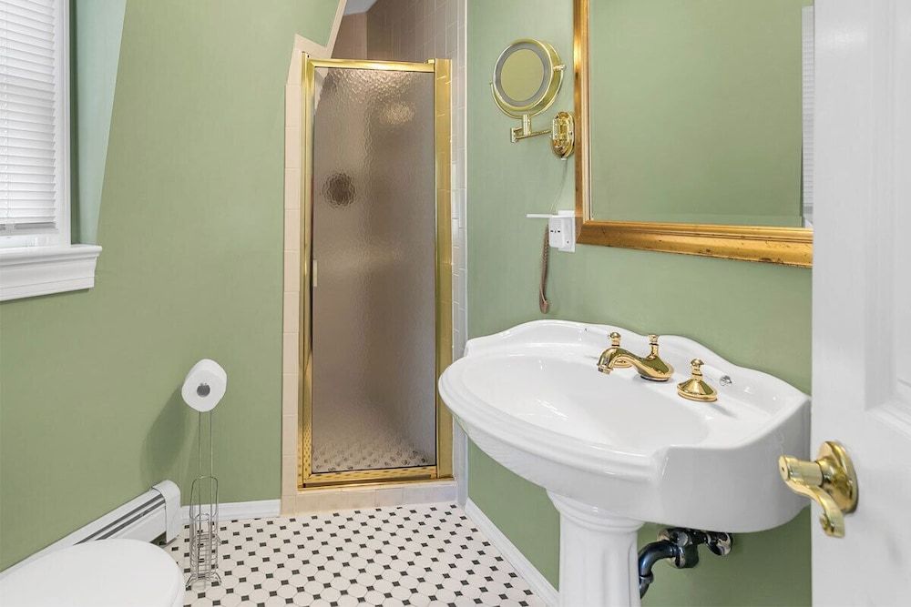 Classic Double Room, 1 King Bed, Ensuite