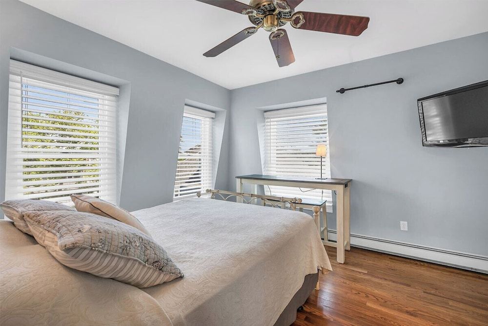 Tandem Bike Inn Comfort Double Room, 1 Queen Bed, Jetted Tub