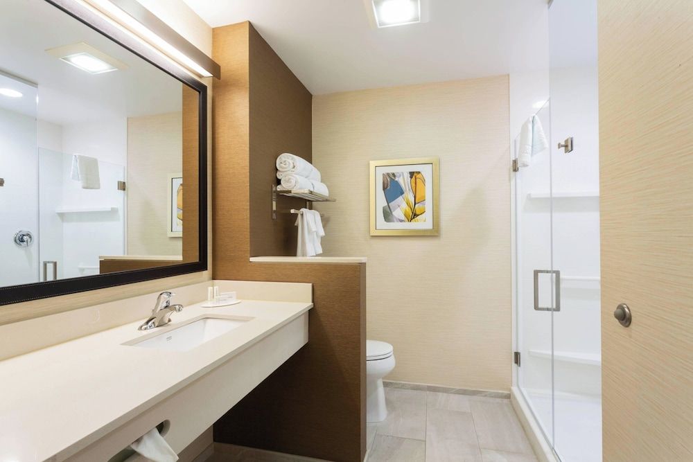 undefined Fairfield Inn & Suites by Marriott Fort Lauderdale Downtown 10