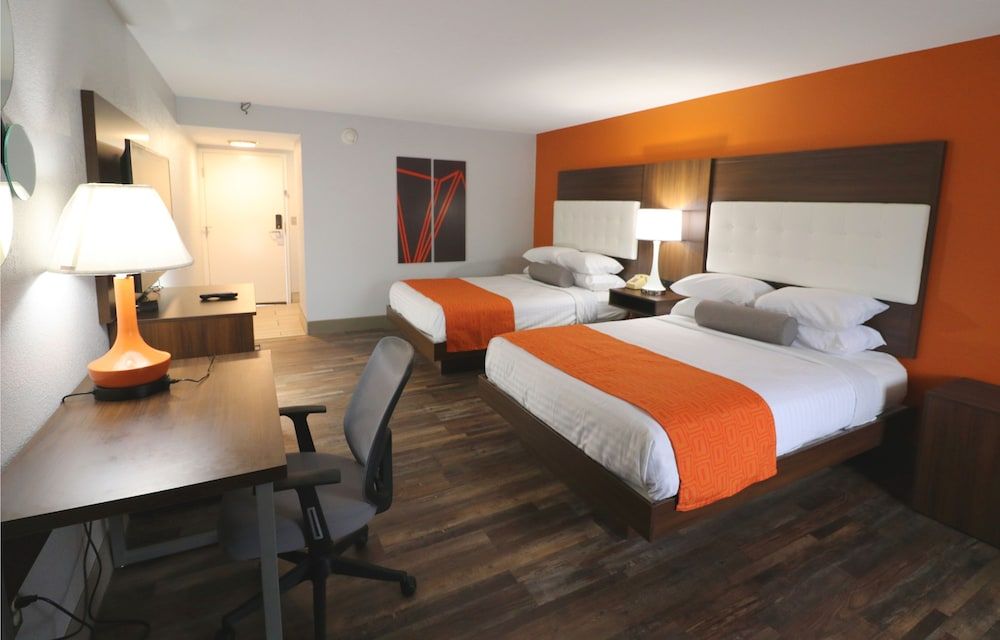 Room, 2 Queen Beds, Non Smoking