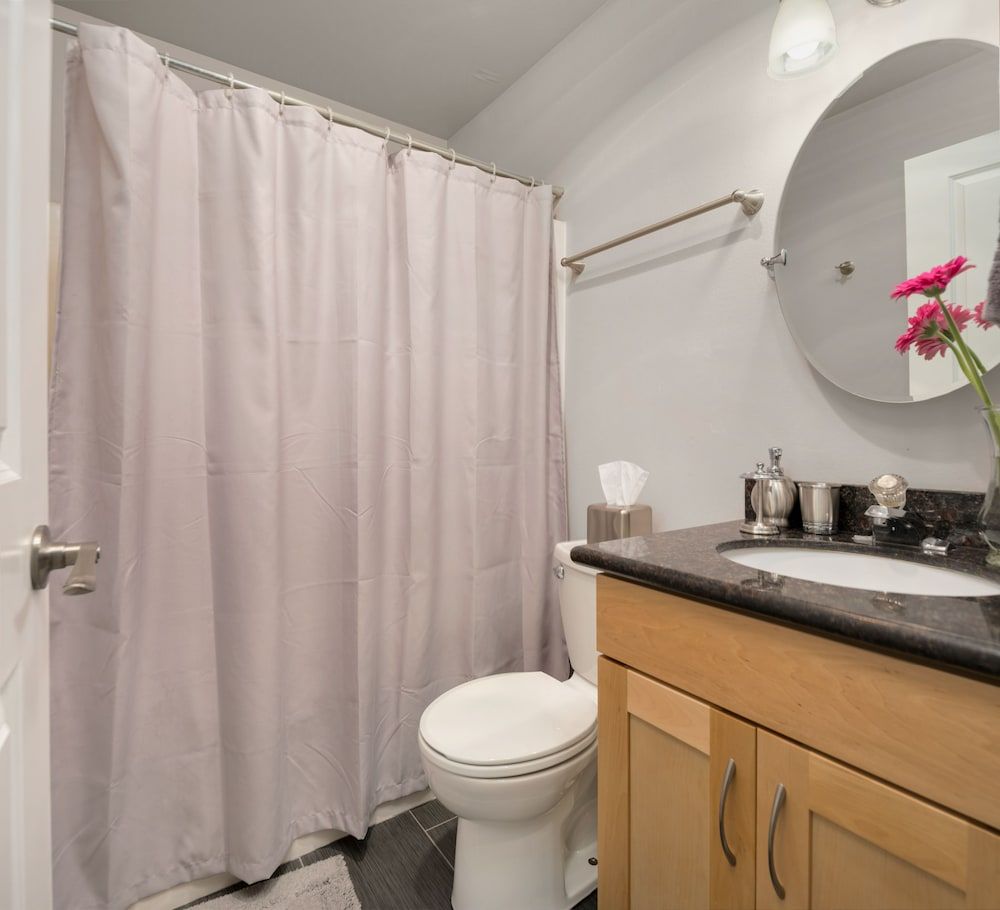 Family Condo, 1 King Bed, Kitchen