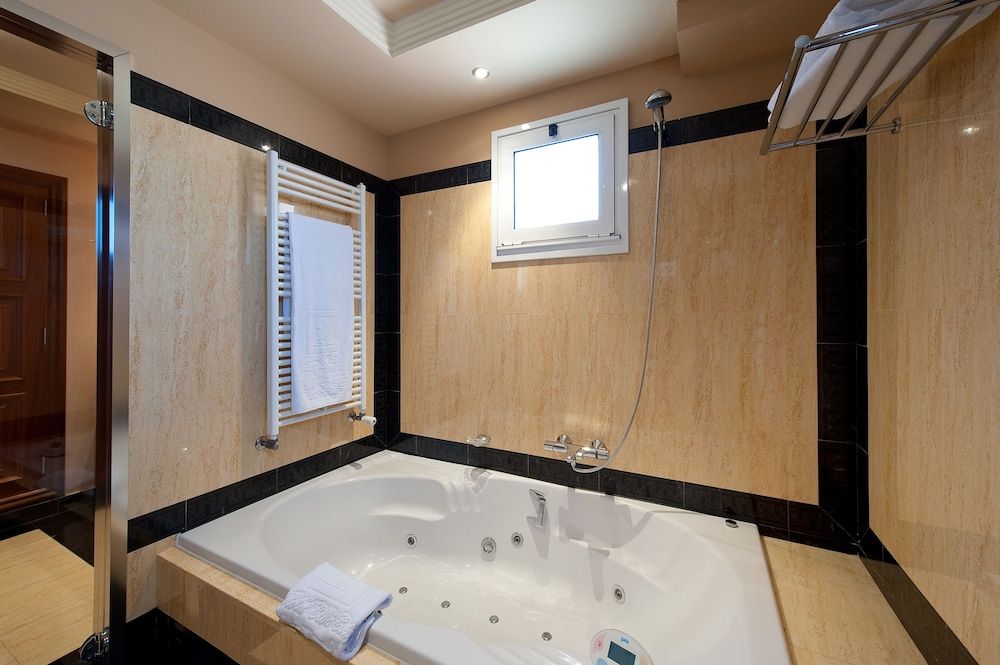 Gran Hotel Elba Estepona Thalasso & Spa Suite Prestige Uso  Individual 5