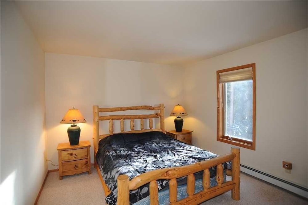 Superior House, 3 Bedrooms, Hot Tub, Mountain View