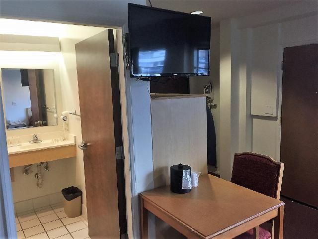 Double Queen Bedroom