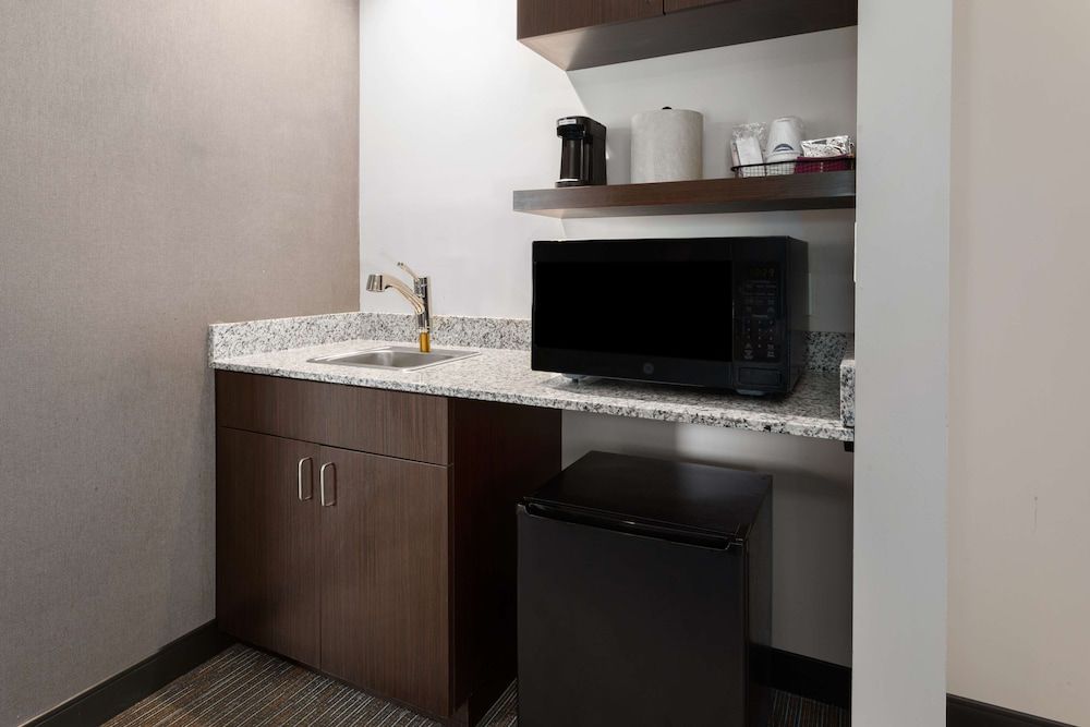 Room, 2 Queen Beds, Refrigerator & Microwave