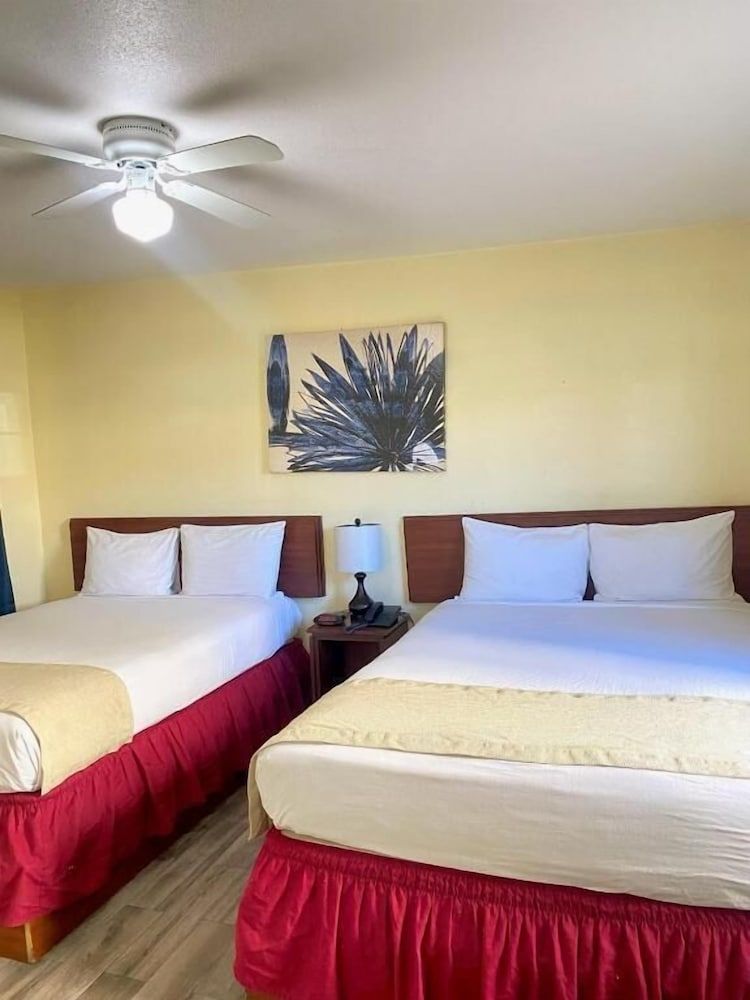 Europa Inn & Suites Standard Room, 2 Queen Beds