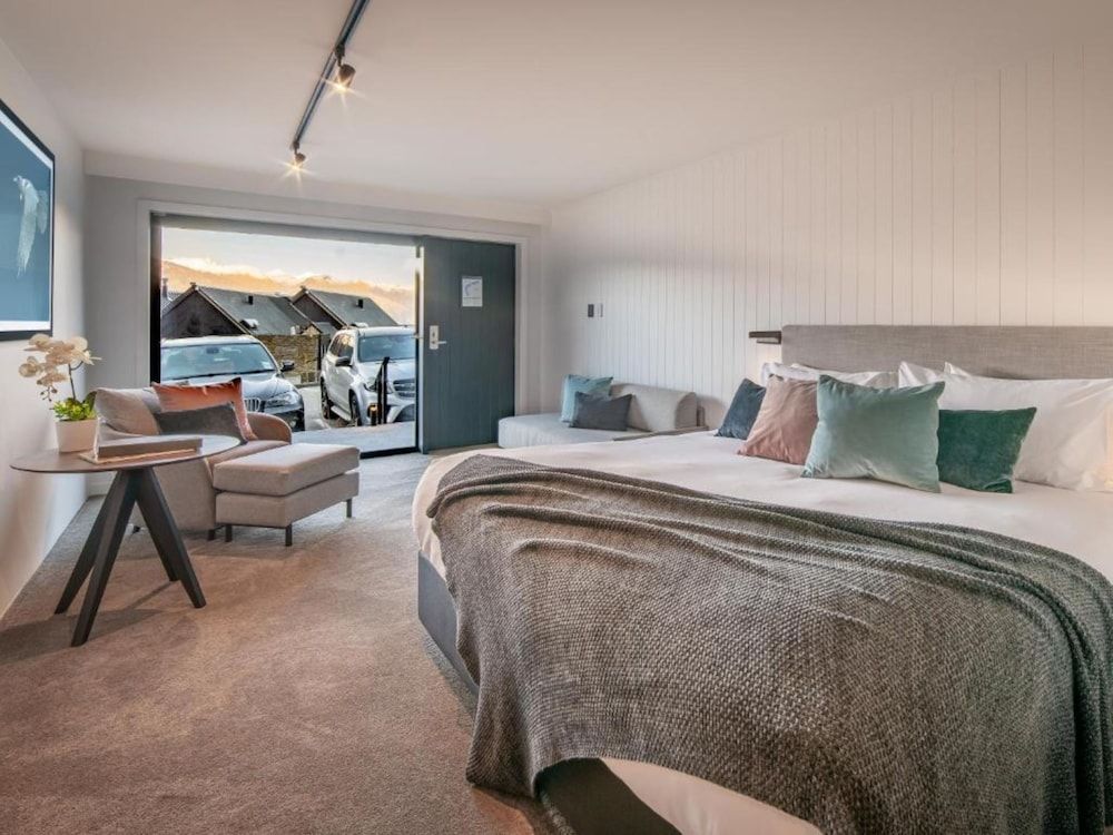 Kamana Lakehouse Kamana King 2