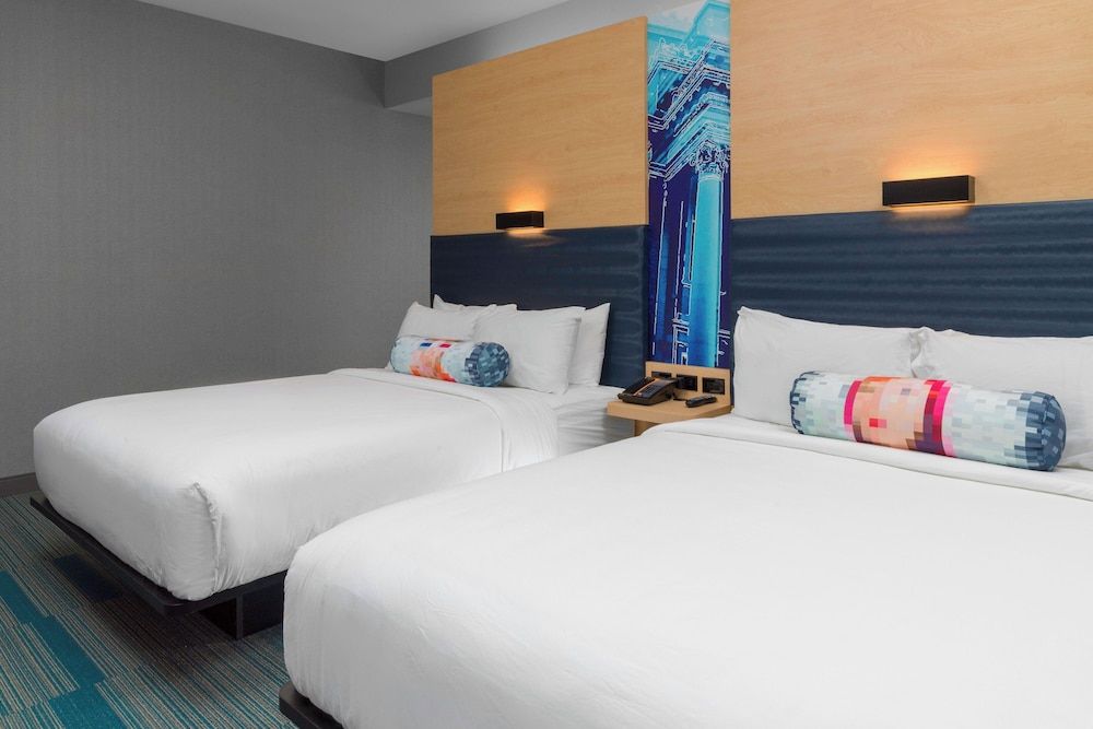 Room, 2 Queen Beds (Mobility Accessible, Roll-In Shower)