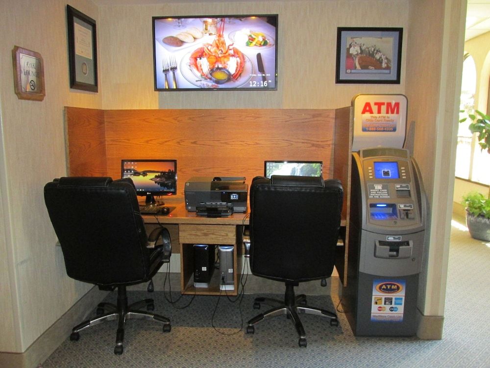 ATM/Banking On site
