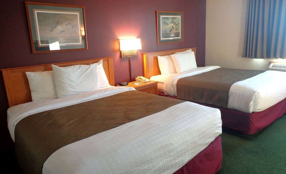 Room, 2 Queen Beds, Non Smoking