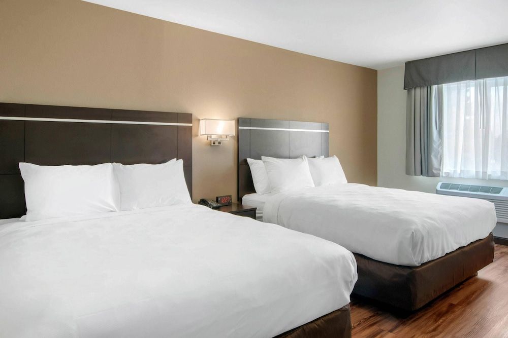 Standard Room, 2 Queen Beds, Non Smoking