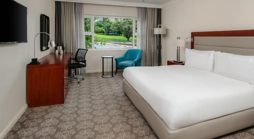 Holiday Inn Johannesburg Sunnyside Park by IHG Standard Room 2