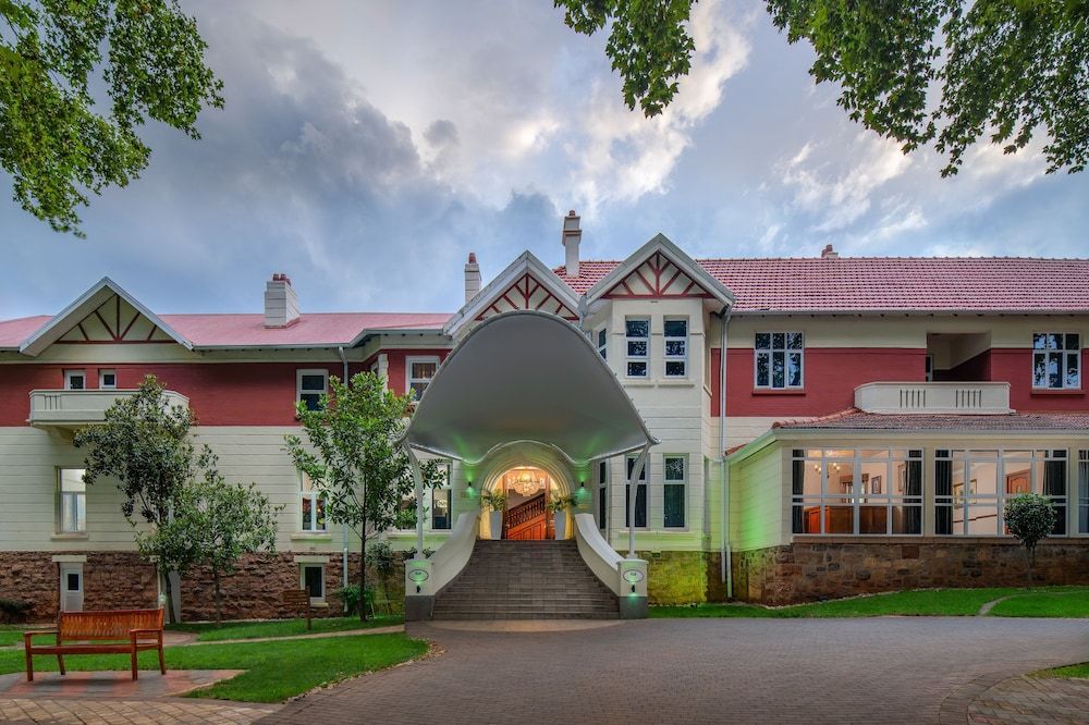 Holiday Inn Johannesburg Sunnyside Park by IHG