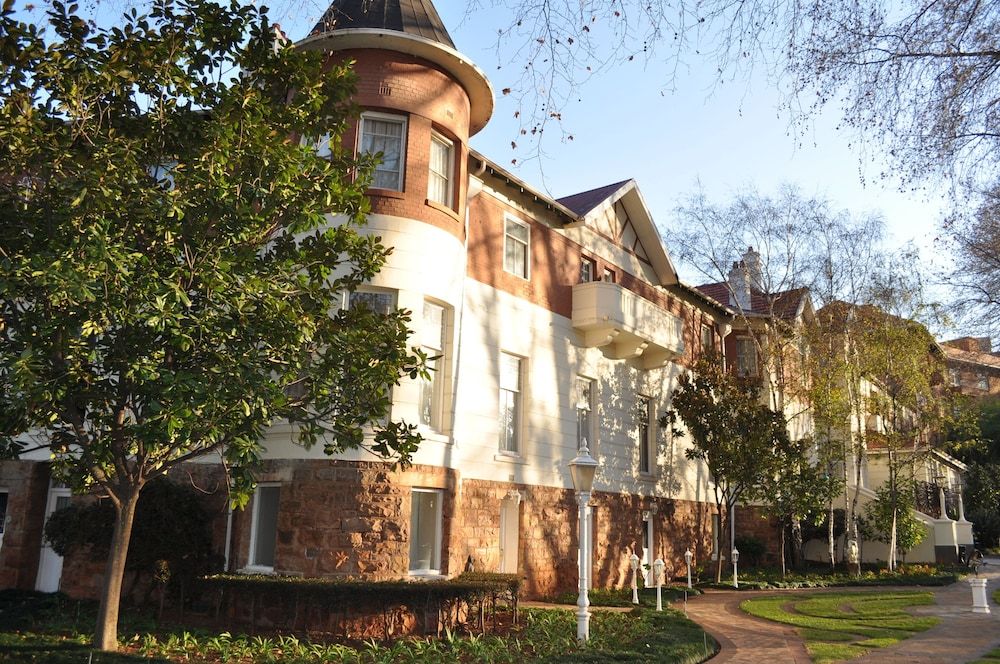 undefined Holiday Inn Johannesburg Sunnyside Park by IHG 2