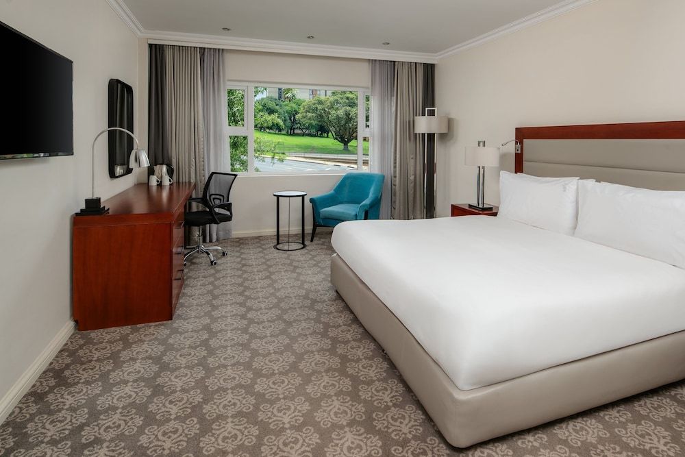 Holiday Inn Johannesburg Sunnyside Park by IHG