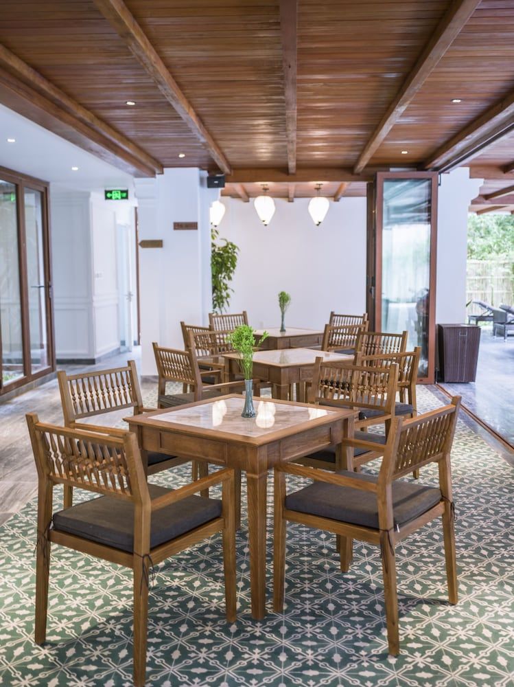 undefined Vinh Hung Old Town Hotel 8
